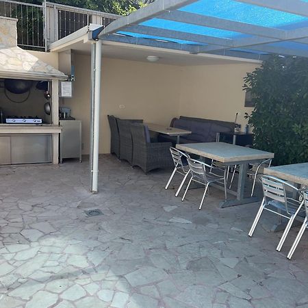 Apartments Toni 2000 Podstrana Ngoại thất bức ảnh