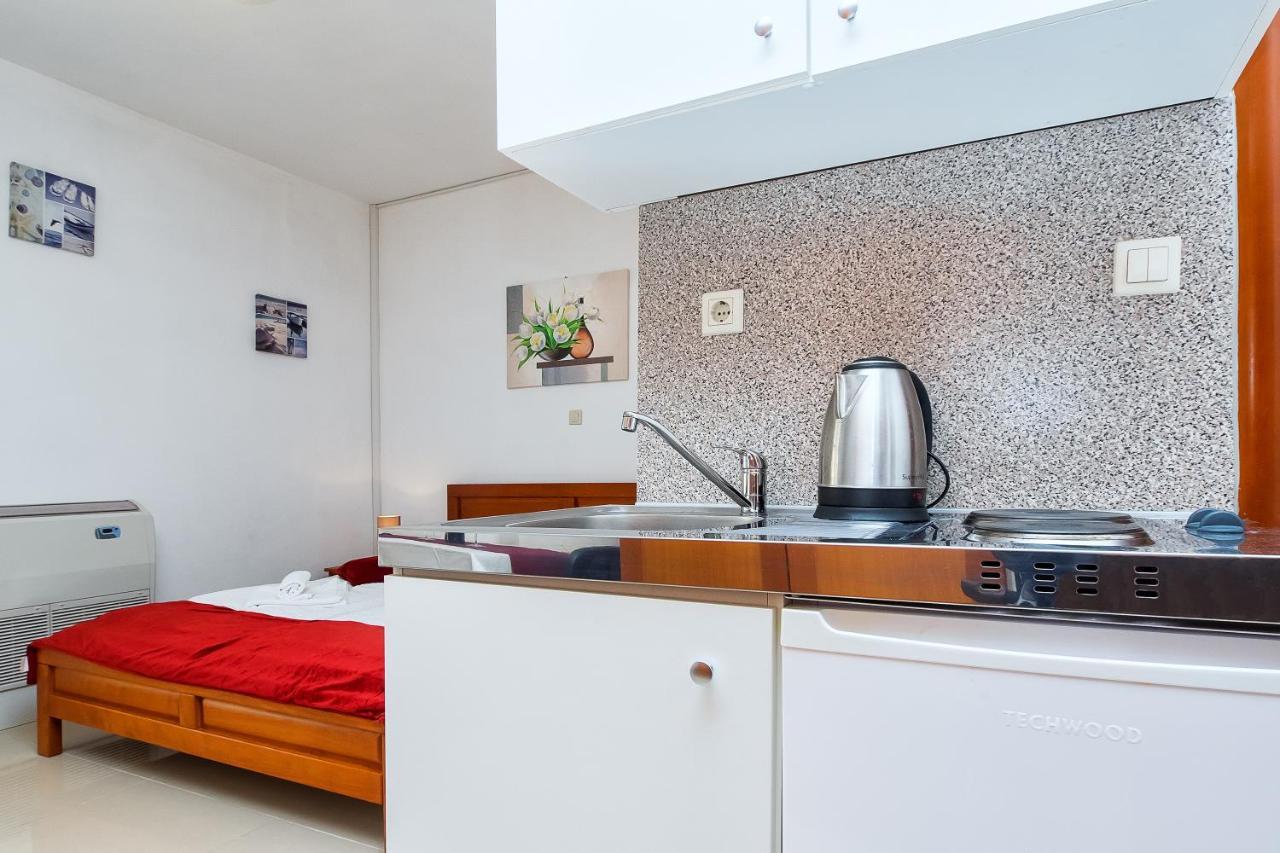Apartments Toni 2000 Podstrana Ngoại thất bức ảnh