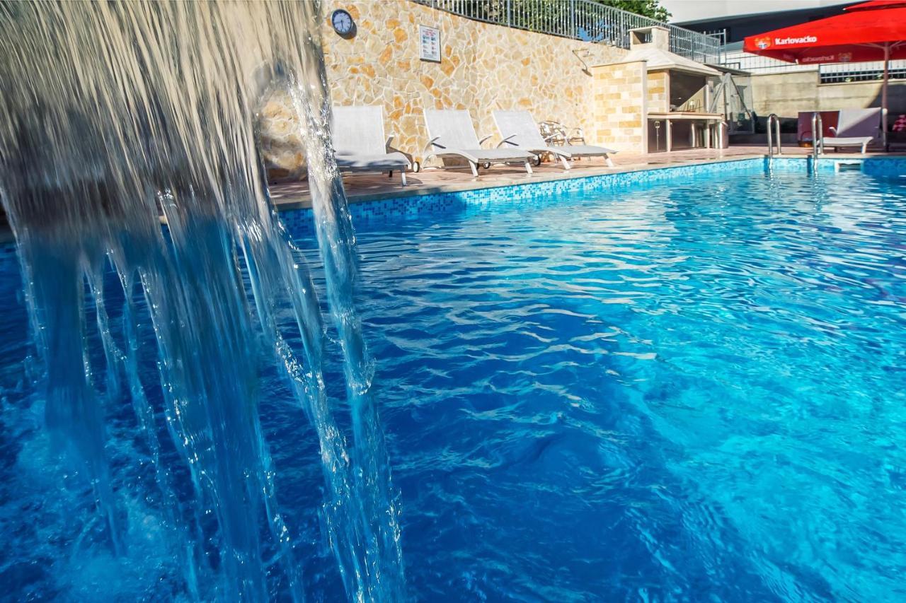 Apartments Toni 2000 Podstrana Ngoại thất bức ảnh