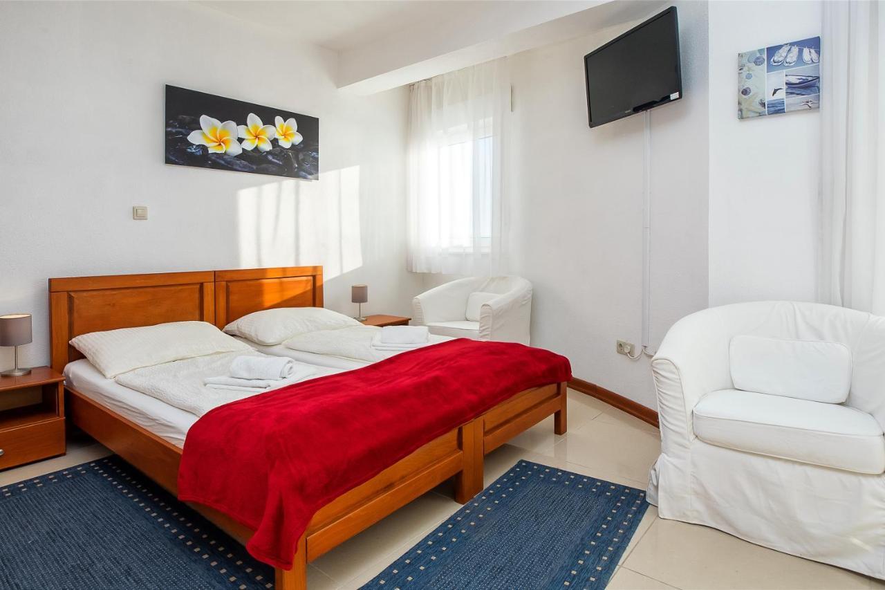 Apartments Toni 2000 Podstrana Ngoại thất bức ảnh